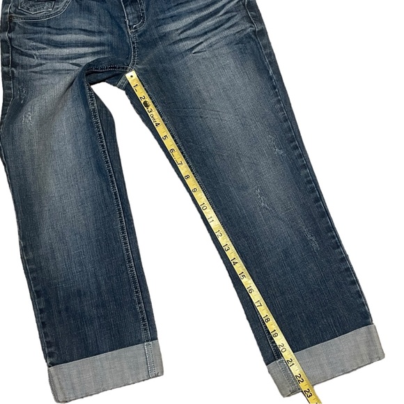 Maurices Capri Jeans Thick Stitch Distressed Flap Pockets Juniors Size 3/4 - Picture 8 of 11